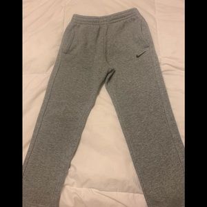 Nike Bottoms - Kids Nike sweat pants Nike Bottoms - Kids Nike sweat pants
